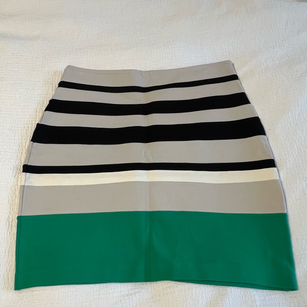 ☘️ Green, black, white, and taupe striped mini skirt